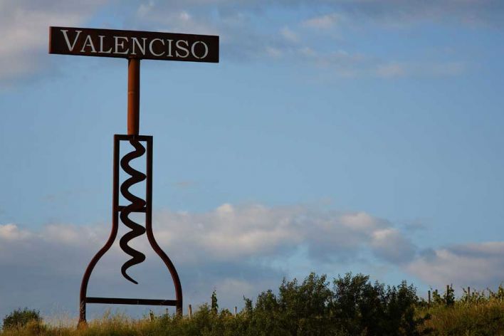 insignia-bodegas-valenciso